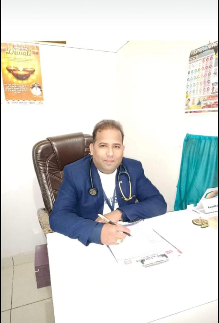 भादरा में रोडवेज स्मार्ट कार्ड शिविर के साथ नि:शुल्क स्वास्थ्य जांच का आयोजन