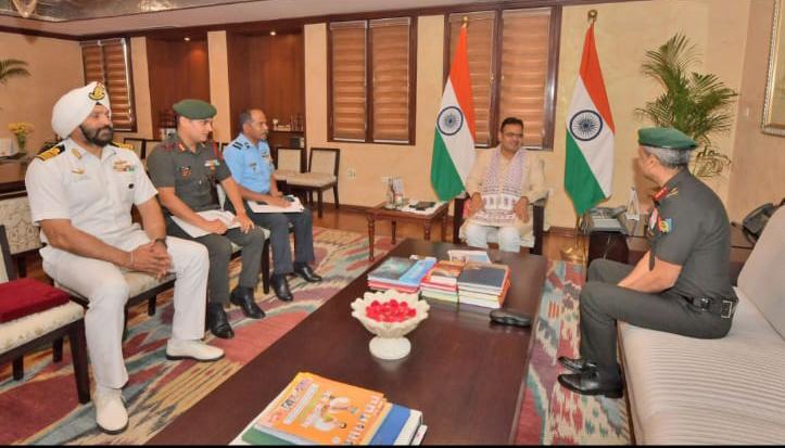 CM भजनलाल से मिले NCC महानिदेशक लेफ्टिनेंट जनरल वीरेंद्र वत्स, ऑपरेशन सिंदूर के 1 वर्ष पूर्ण होने पर दी शुभकामनाएं