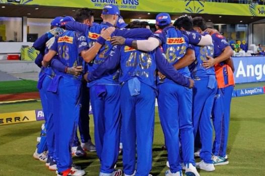 IPL 2026: मुंबई इंडियंस का सबसे खराब दौर! लगातार छठे सीजन भी ट्रॉफी से दूर, CSK-RCB से भी नहीं जीत सकी मुकाबला