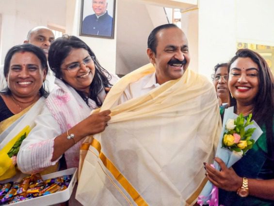 केरल में सीएम फेस को लेकर सस्पेंस खत्म, कांग्रेस ने वीडी सतीशन के नाम पर लगाई मुहर