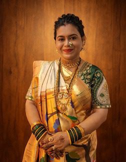 “IT Engineer से Jewelry Entrepreneur तक: स्नेहल म्हात्रे ने बनाई ‘Jiza Jewelry Collection’ की खास पहचान”