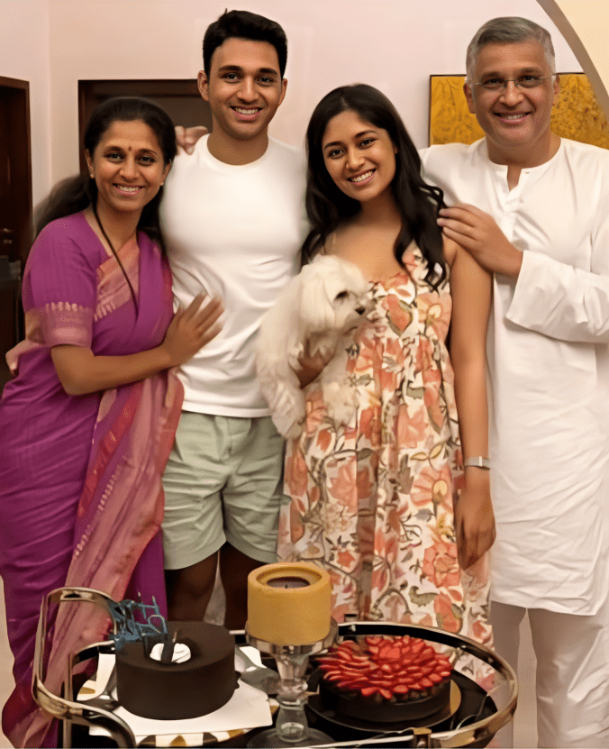 सुप्रिया सुळे यांचे जावई सारंग लखानी कोण आहेत? न्यूयॉर्कमधून MBA, विश्वराज ग्रुपची जबाबदारी आणि कोट्यवधींची संपत्ती