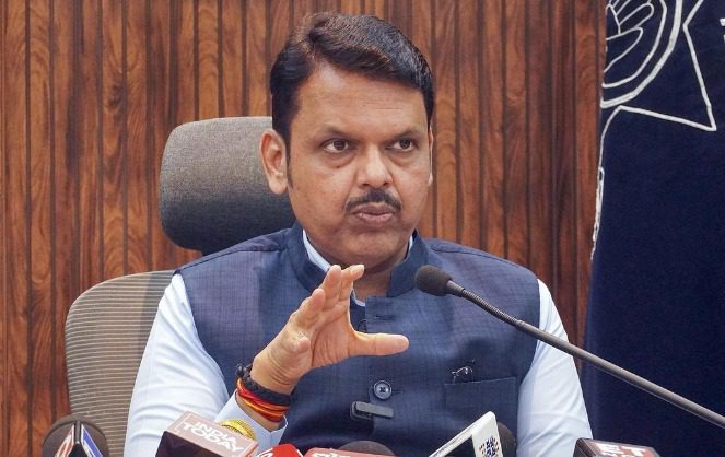 कांग्रेस डूबता जहाज, NCP-TMC का विलय हुआ तो भाजपा को ही होगा फायदा: मुख्यमंत्री देवेंद्र फडणवीस का बड़ा बयान