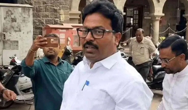 नासिक विधान परिषद चुनाव में निर्दलीय गोकुल गीते की बड़ी जीत, जीत के बाद कार्यकर्ताओं से मांगी माफी; बोले- मैंने प्रचार रोक दिया था
