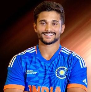 आयरलैंड दौरे से बाहर हुए नीतीश कुमार रेड्डी, इंग्लैंड सीरीज में भी खेलने पर संशय; क्वाड्रिसेप्स इंजरी बनी वजह
