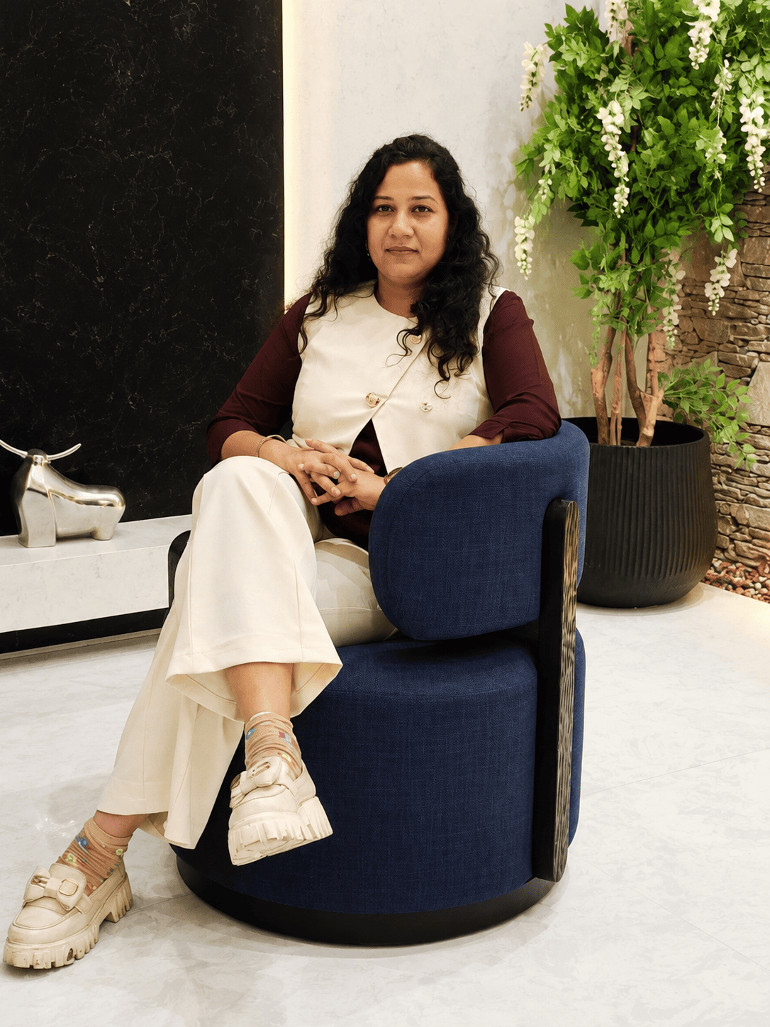 Meenakshi Marwal: Makeover Studio Design By Meenakshi के माध्यम से 26 वर्षों से सपनों को दे रही हैं खूबसूरत आकार, आर्किटेक्चर और इंटीरियर डिज़ाइन की दुनिया में स्थापित किया विश्वास का नया मानदंड