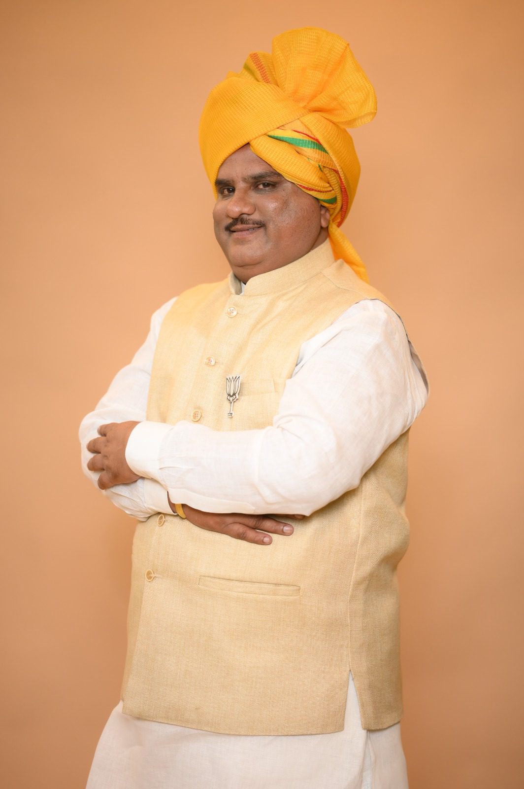 कृषिमित्र कटोल के संस्थापक श्री दिनेश शेषराव ठाकरे: आधुनिक कृषि, नवाचार और किसान सशक्तिकरण की मिसाल