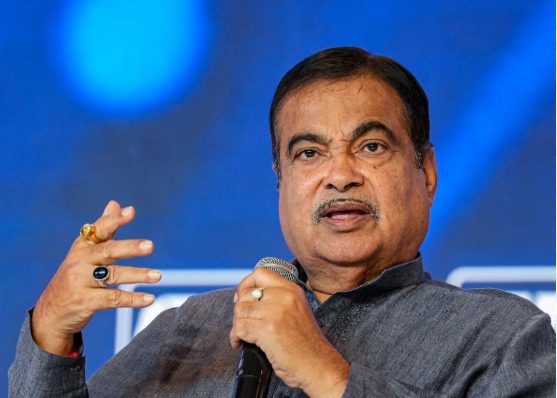 ई20 योजना पर फर्जी वीडियो से परेशान नितिन गडकरी पहुंचे हाईकोर्ट, सोशल मीडिया कंपनियों से ₹11 करोड़ हर्जाने की मांग