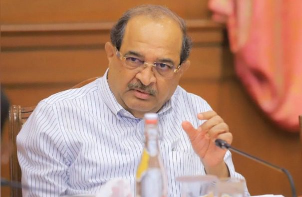 मराठा आरक्षण पर मंत्री राधाकृष्ण विखे पाटिल का बड़ा बयान, बोले- “मनोज जरांगे को आंदोलन करने की नौबत नहीं आएगी”
