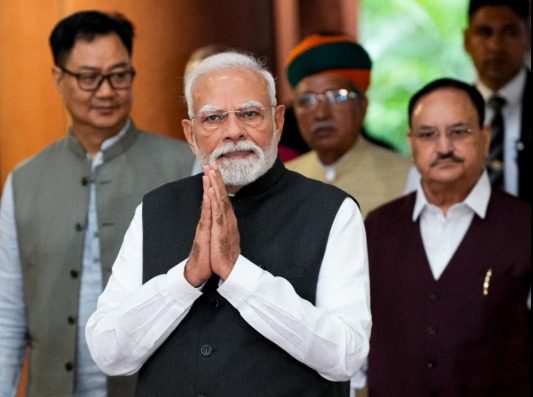 PM मोदी ने नए NDA राज्यसभा सांसदों को दिए खास मंत्र, कहा- लेटरहेड का गलत इस्तेमाल न होने दें